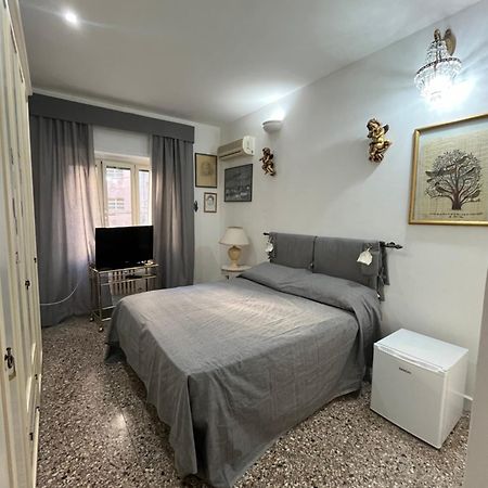 Stanza Con Ottima Posizione Roma Exterior foto