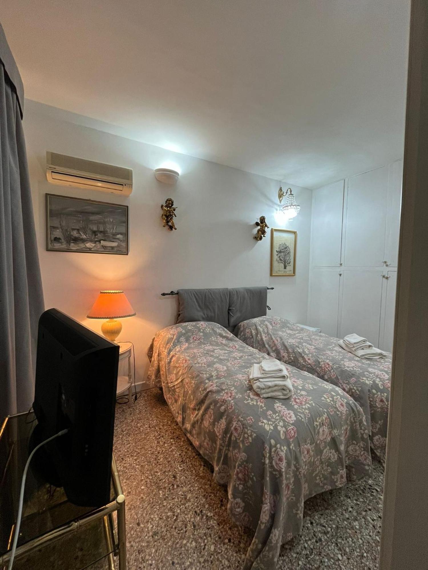 Stanza Con Ottima Posizione Roma Exterior foto